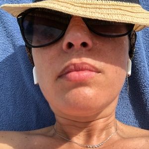 Meet your Posher, Jenny